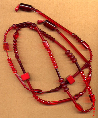 055_roter_schal